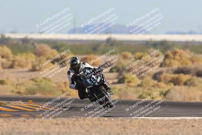 media/Nov-06-2023-Moto Forza (Mon) [[ce023d0744]]/3-Intermediate Group/Session 5 (Turn 4)/